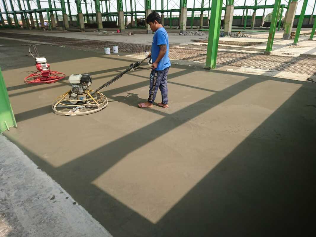 jasa trowel lantai beton floorhardener lantai beton